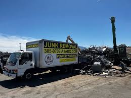 Best Garage Cleanout  in Gladwin, MI